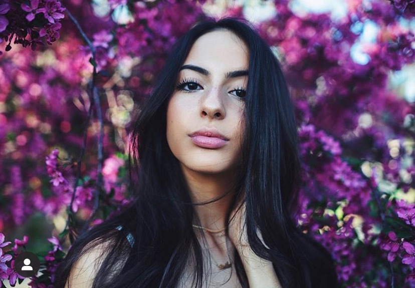 Cu cai chuyen dan cho di ve sinh, co gai 21 tuoi bi ban chet o My hinh anh