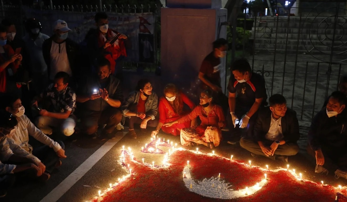 Nepal sua ban do anh 2