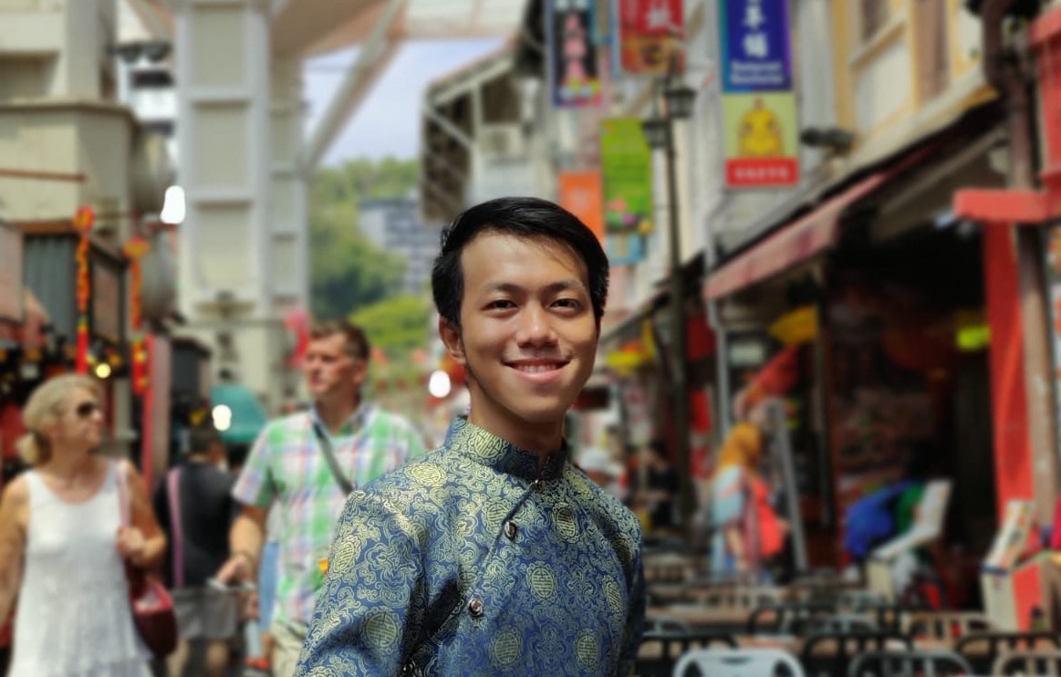 Sinh vien Viet Nam o Singapore: Dai dich lam minh them truong thanh hinh anh