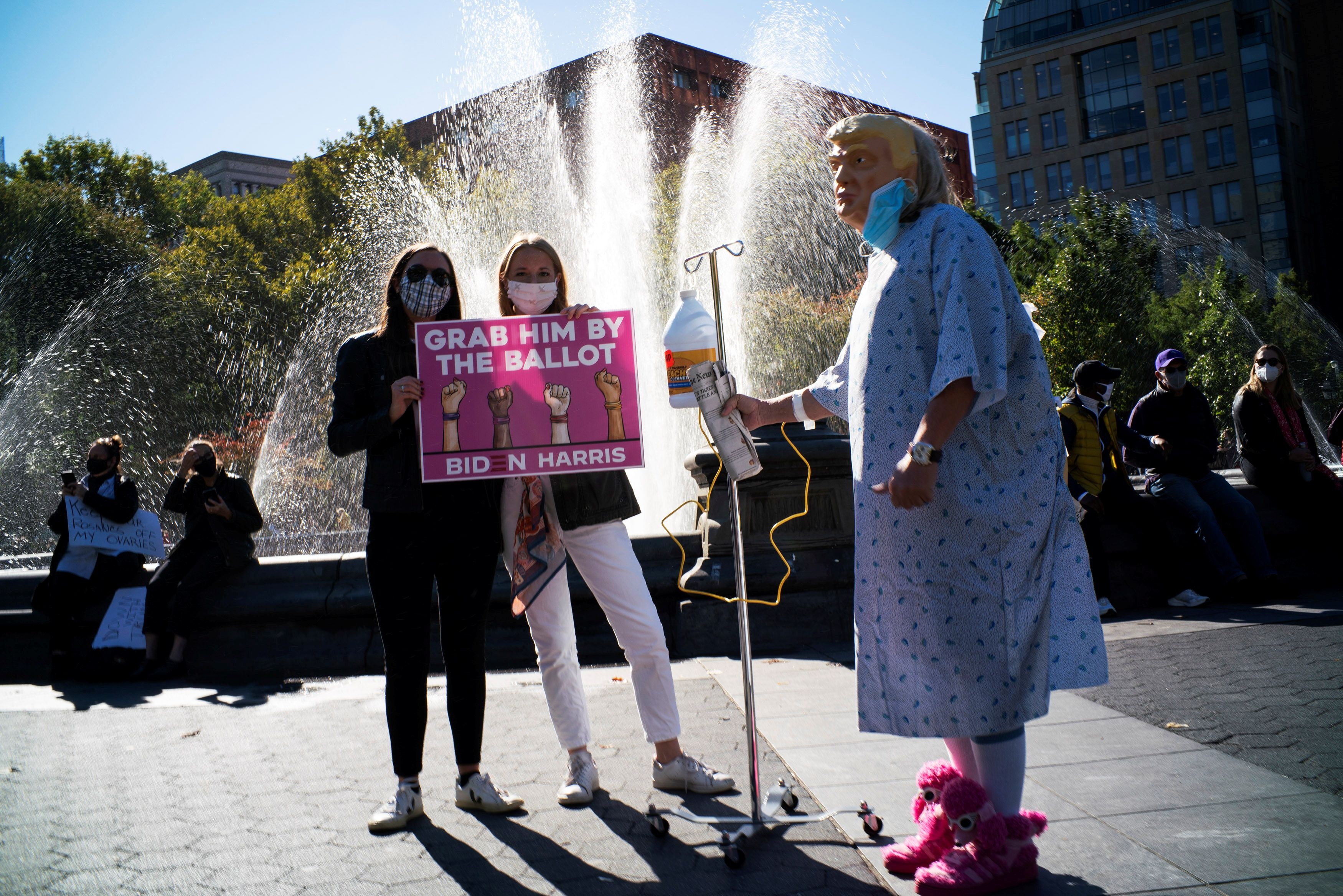 phu nu My bieu tinh anh 5