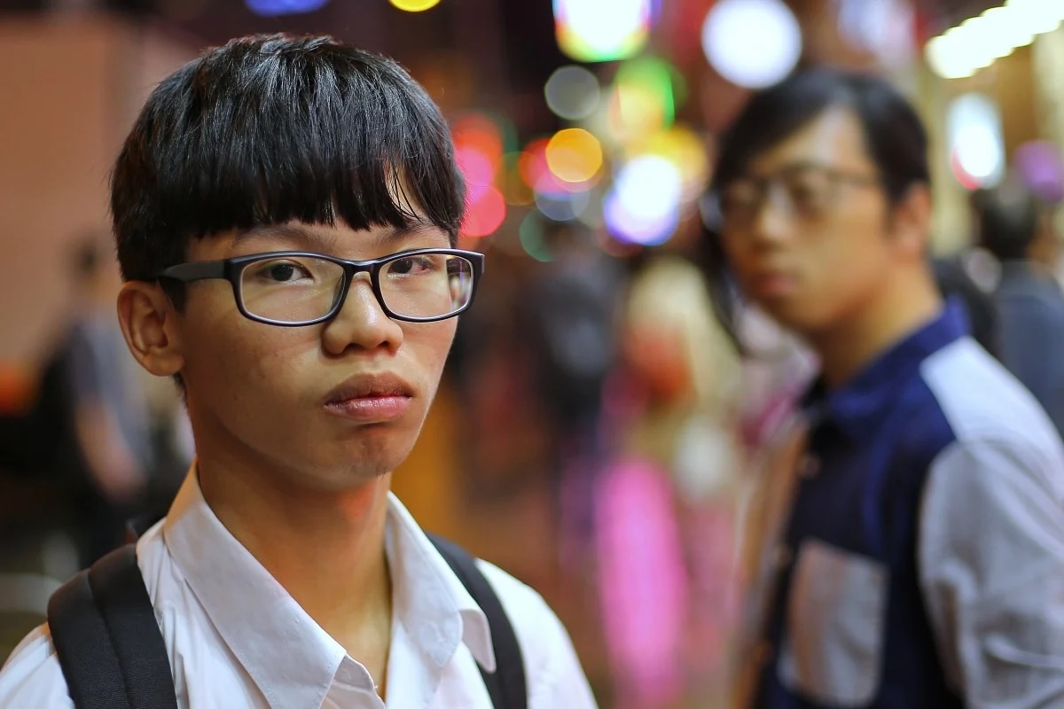 Canh sat Hong Kong bat 4 nguoi theo luat an ninh moi hinh anh