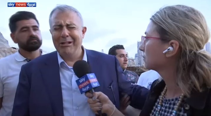 Thong doc Beirut bat khoc: 'Thanh pho da bi huy hoai' hinh anh