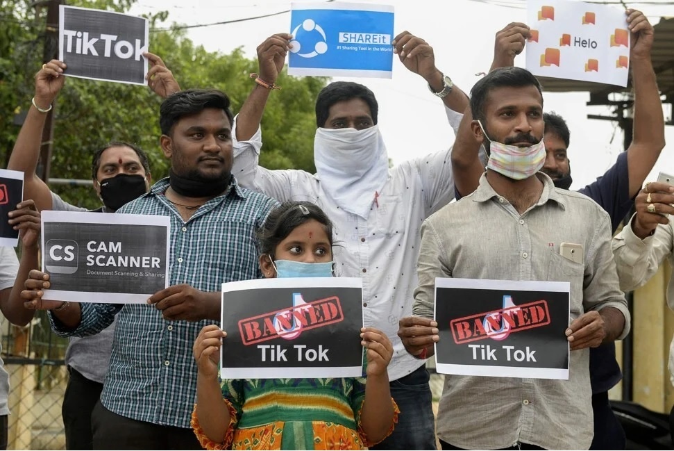 An Do xem xet dong cua vien Khong Tu cua Trung Quoc hinh anh