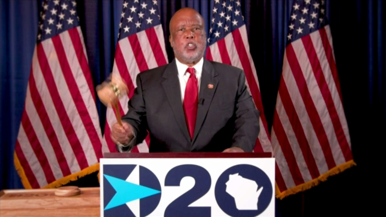 Chay dua Nha Trang 2020,  Dai hoi Toan quoc dang Dan chu anh 3