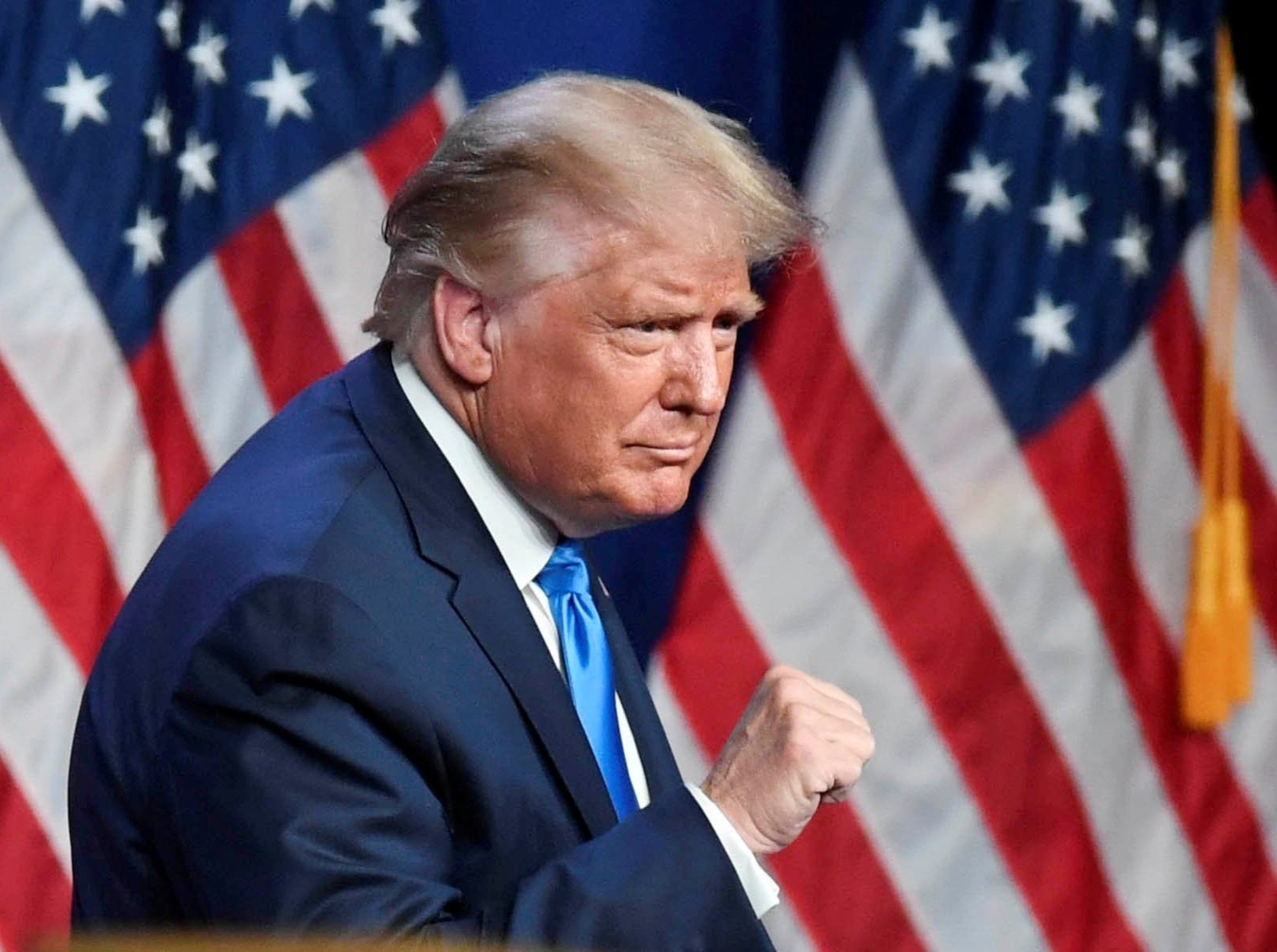 TT Trump thach ong Biden xet nghiem ma tuy truoc khi tranh luan hinh anh