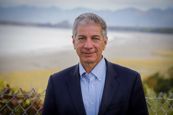 Thi truong My xin loi sau khi bi tung anh khoa than hinh anh