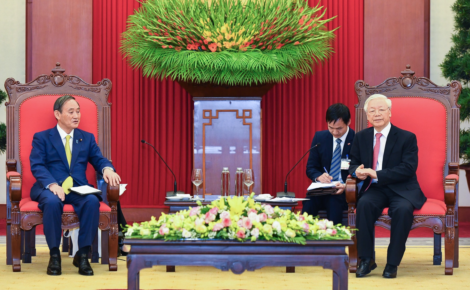 thu tuong Nhat Ban tong bi thu anh 2