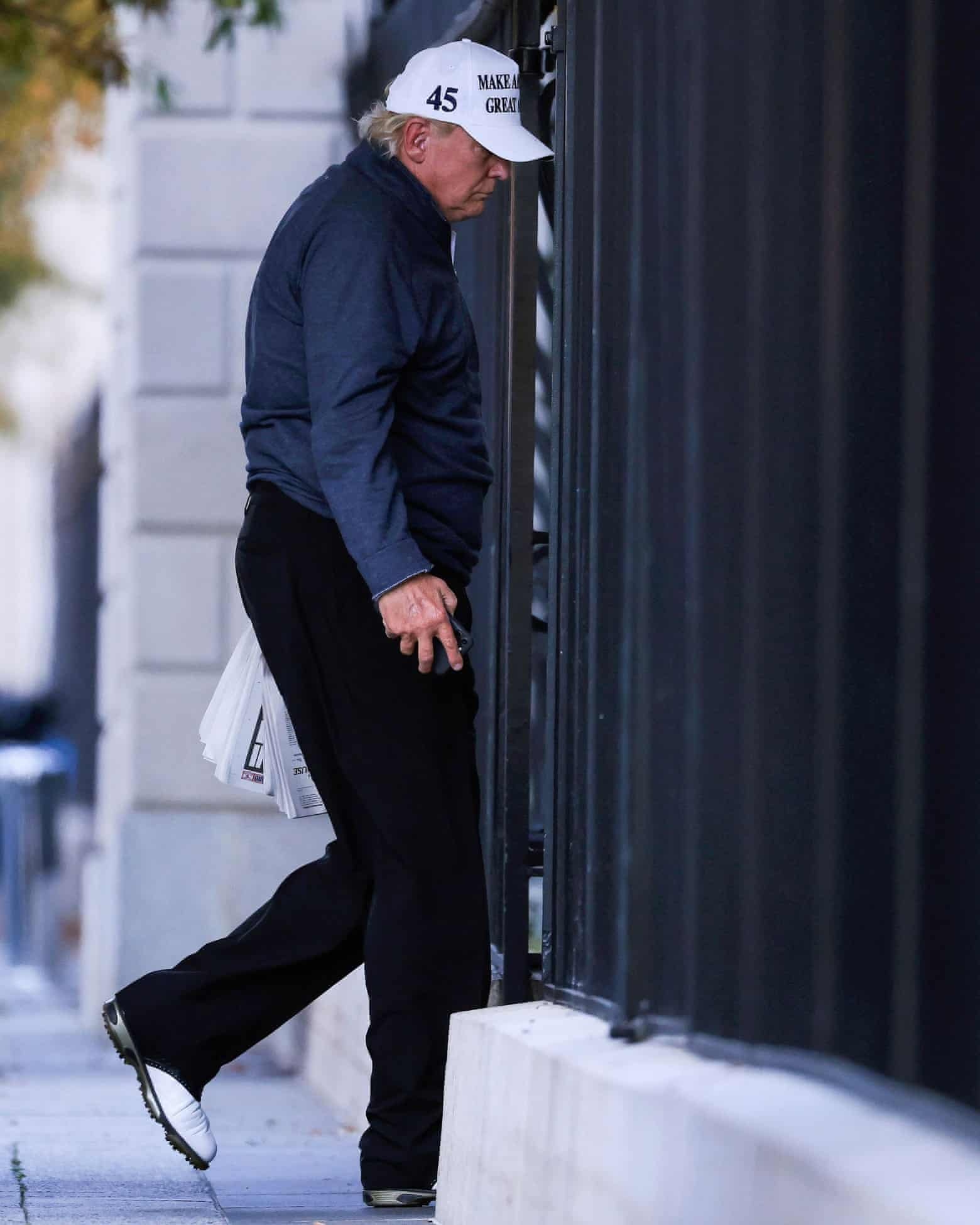 Tong thong Trump cau co anh 2