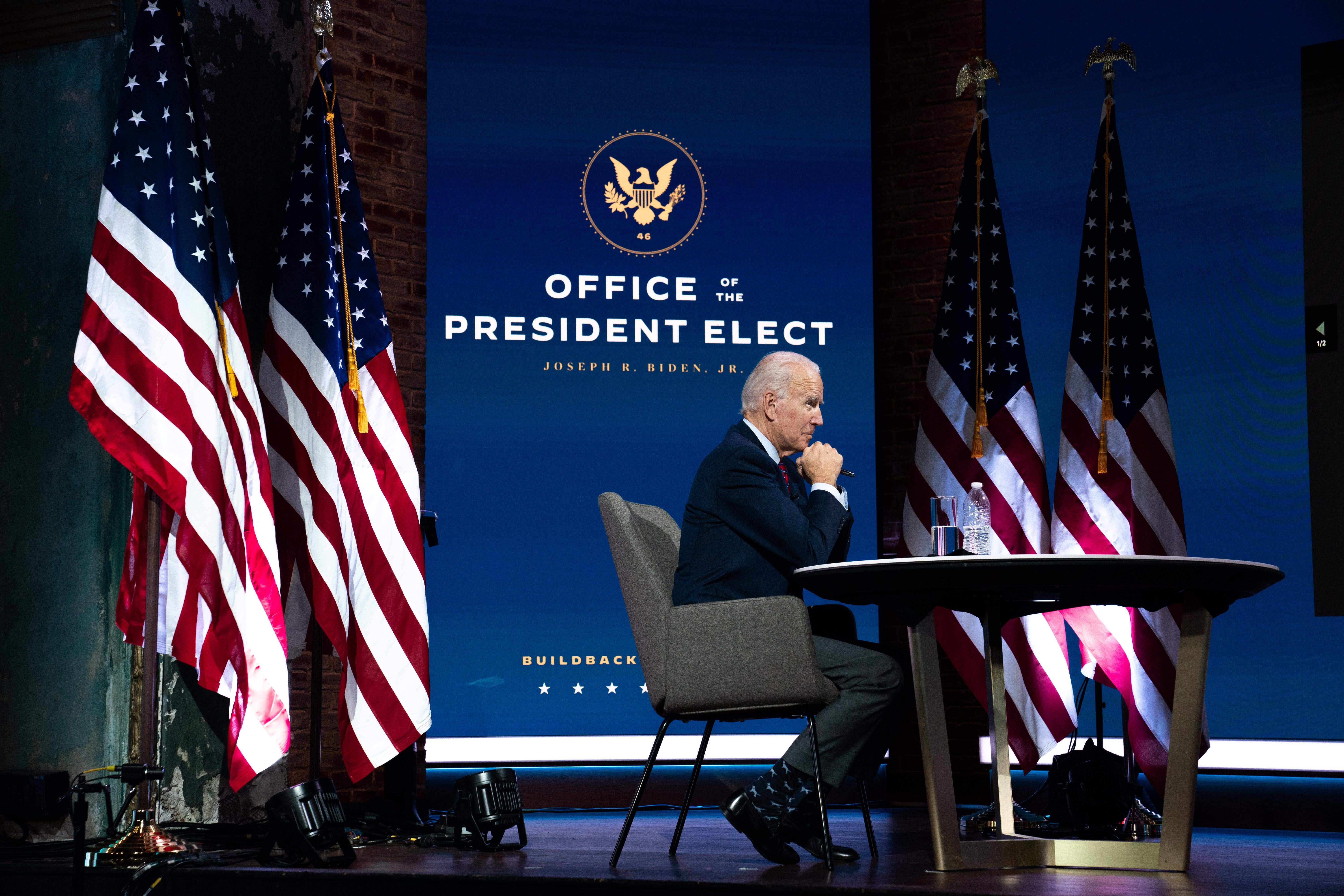 Chinh quyen Biden bat dau gap cac co quan lien bang cho chuyen giao hinh anh