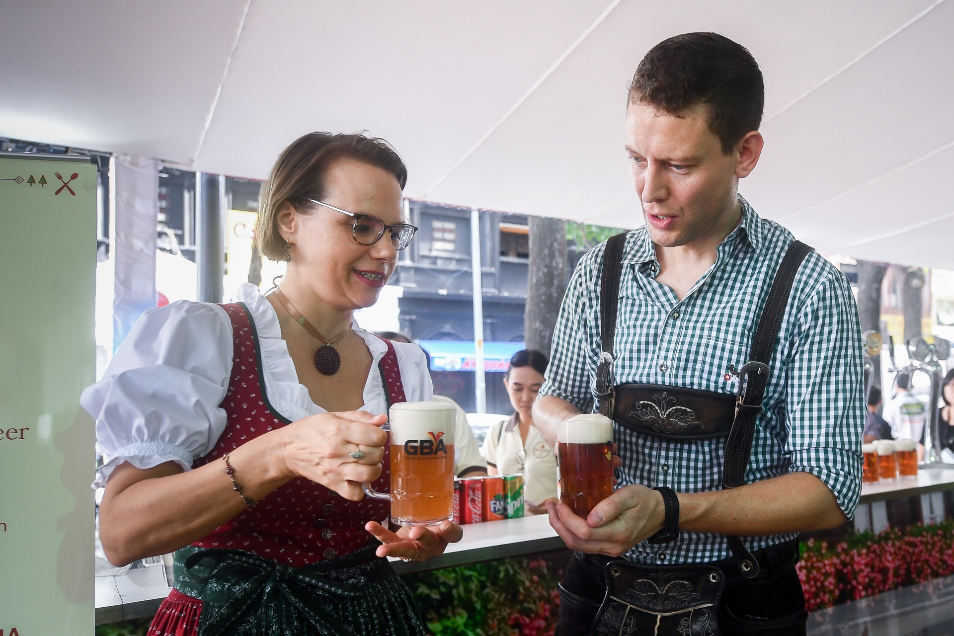 Trai nghiem nuoc Duc thu nho giua long TP.HCM hinh anh