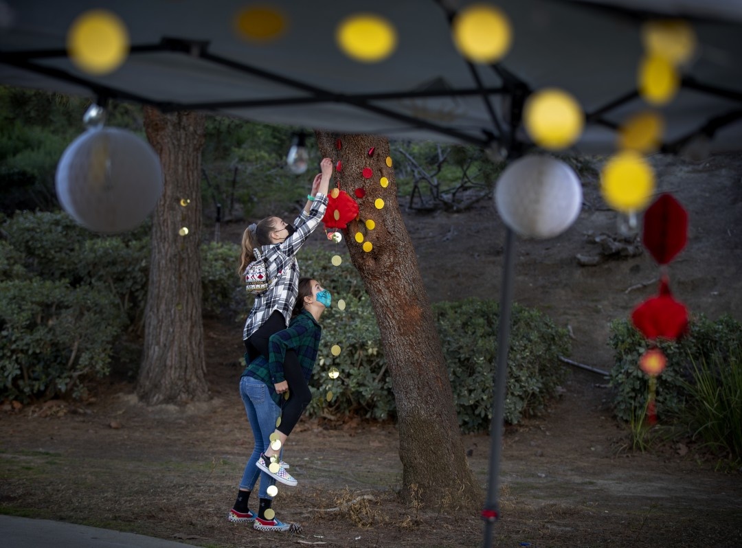 nguoi chau a bi tan cong o my anh 10