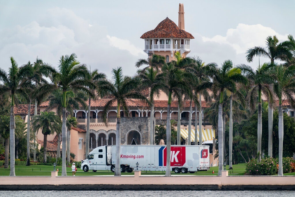 Palm Beach se ban viec ong Trump sinh song lau dai o Mar-a-Lago hinh anh
