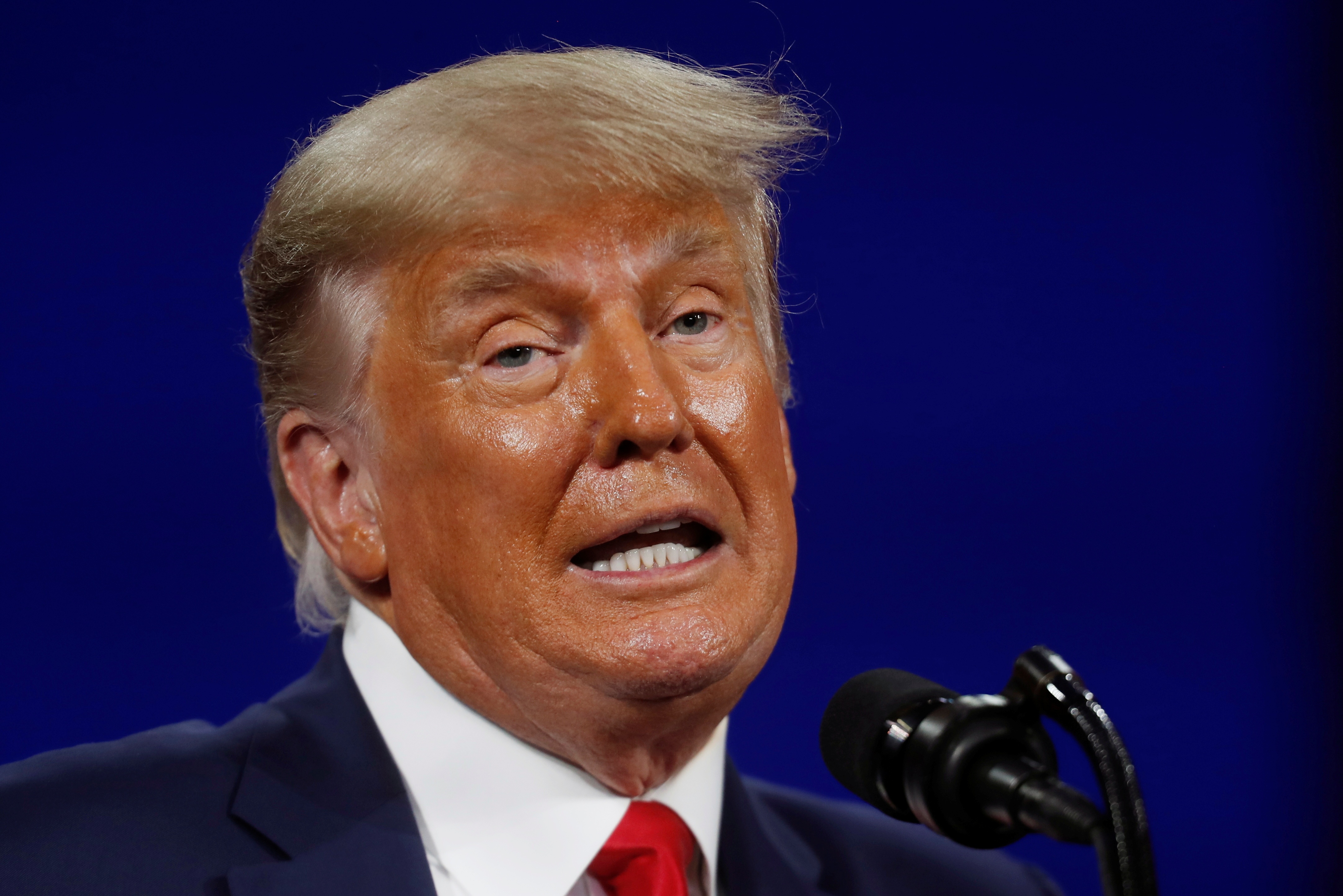 Cuu TT Trump yeu cau phe Cong hoa ngung 'dua hoi' ong de gay quy hinh anh