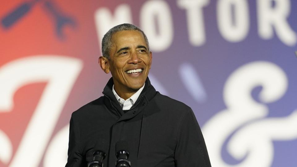 Ong Obama tung danh gay mui ban vi bi phan biet chung toc hinh anh