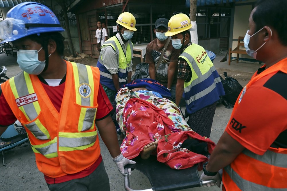 Myanmar thiet quan luat Yangon sau khi nha may Trung Quoc bi dot pha hinh anh