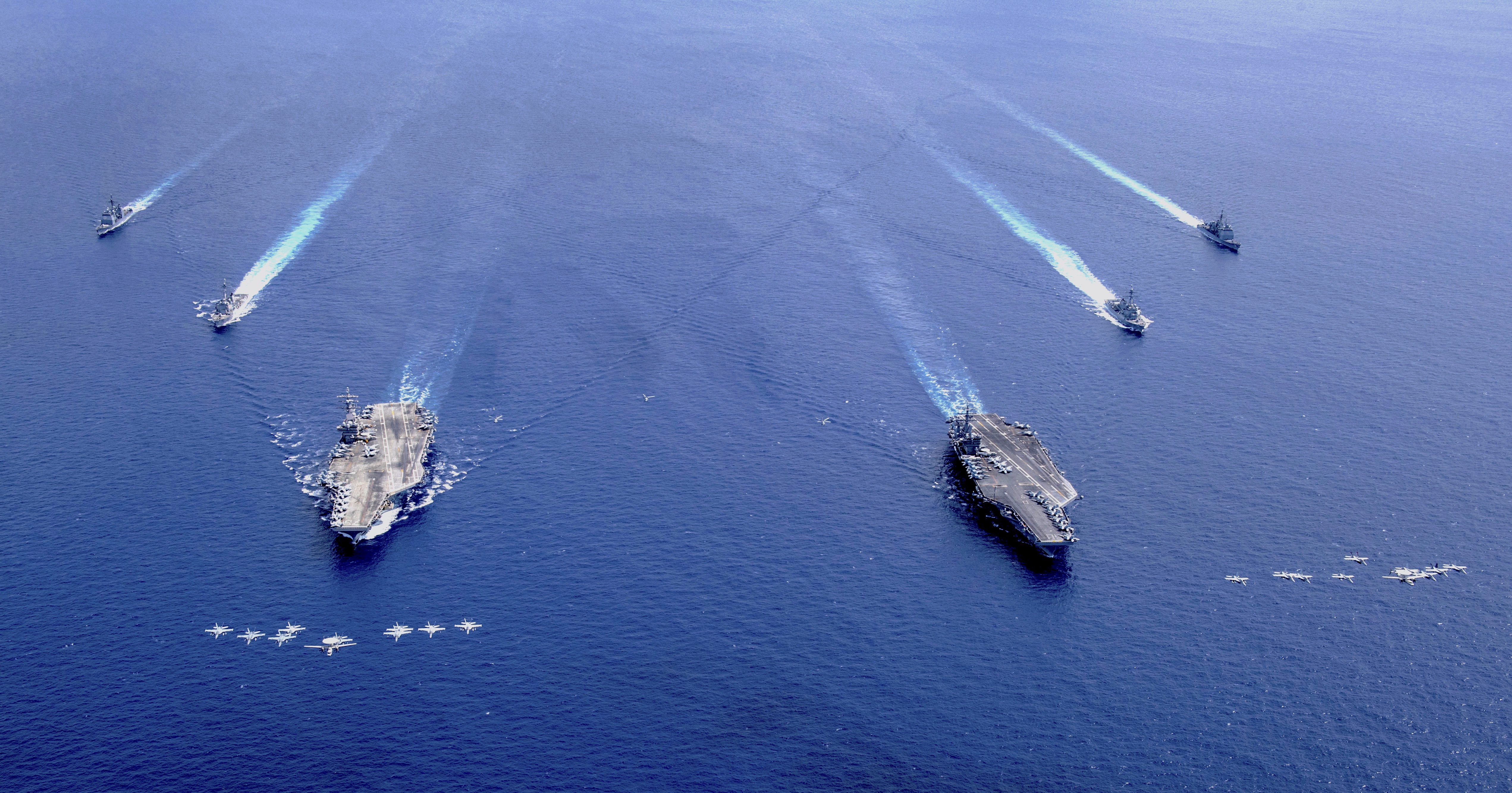 My gia tang thach thuc yeu sach cua Trung Quoc o Bien Dong hinh anh