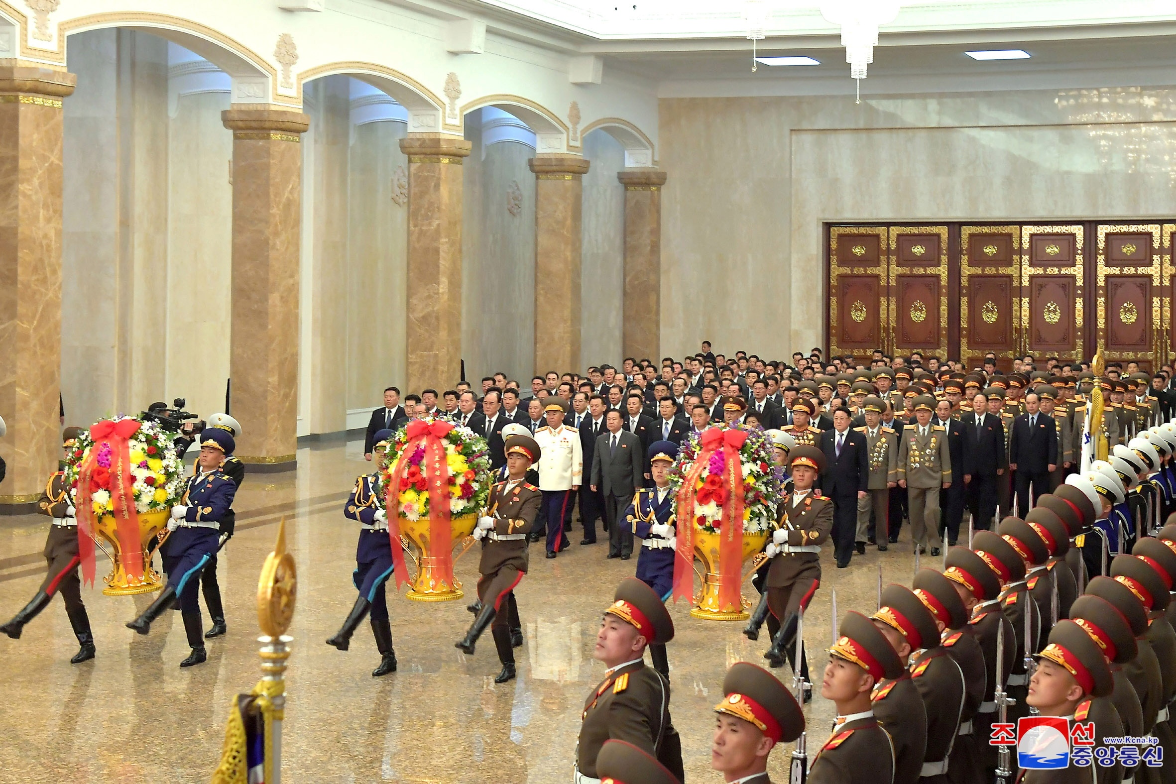 ong Kim vieng lang ong noi anh 2