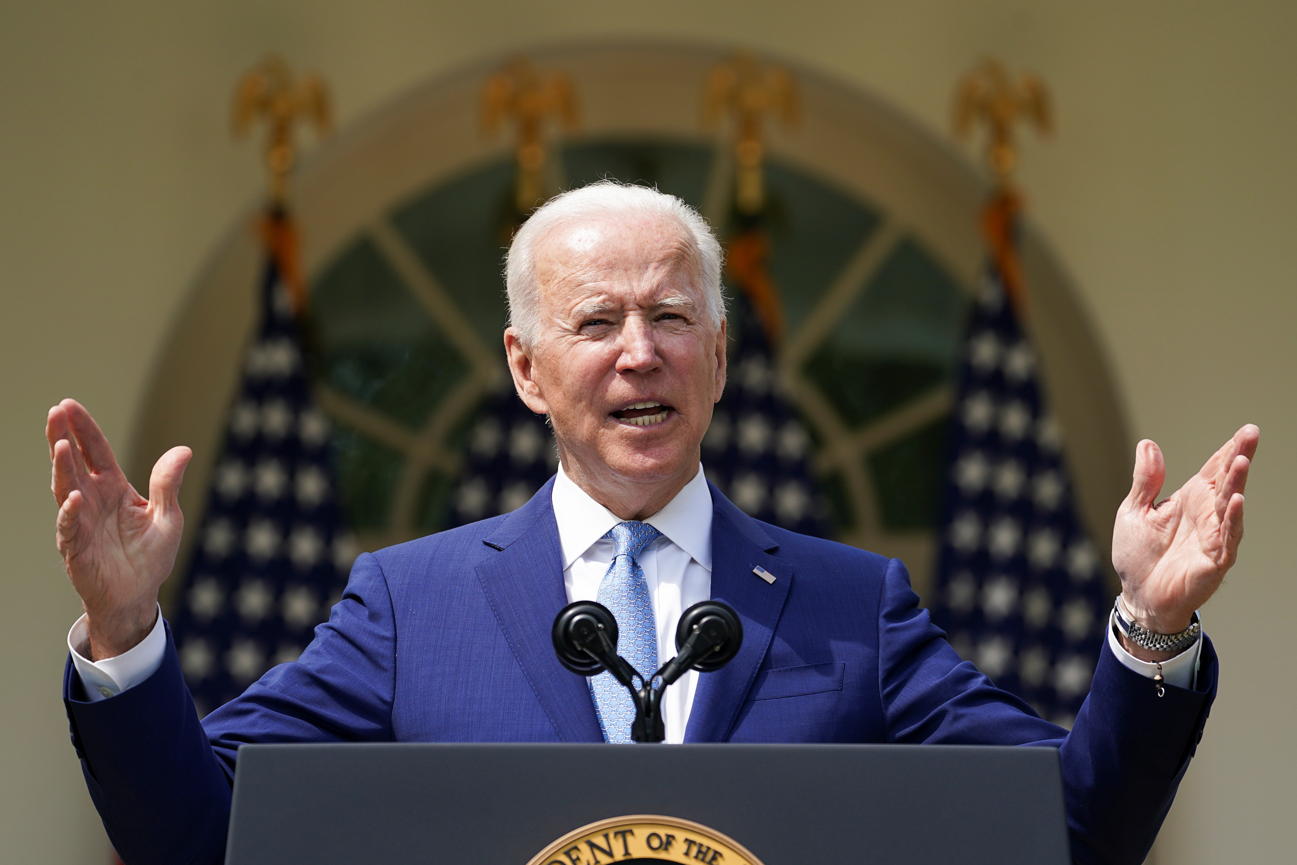 Ong Biden: My xau ho voi the gioi vi bao luc sung dan hinh anh