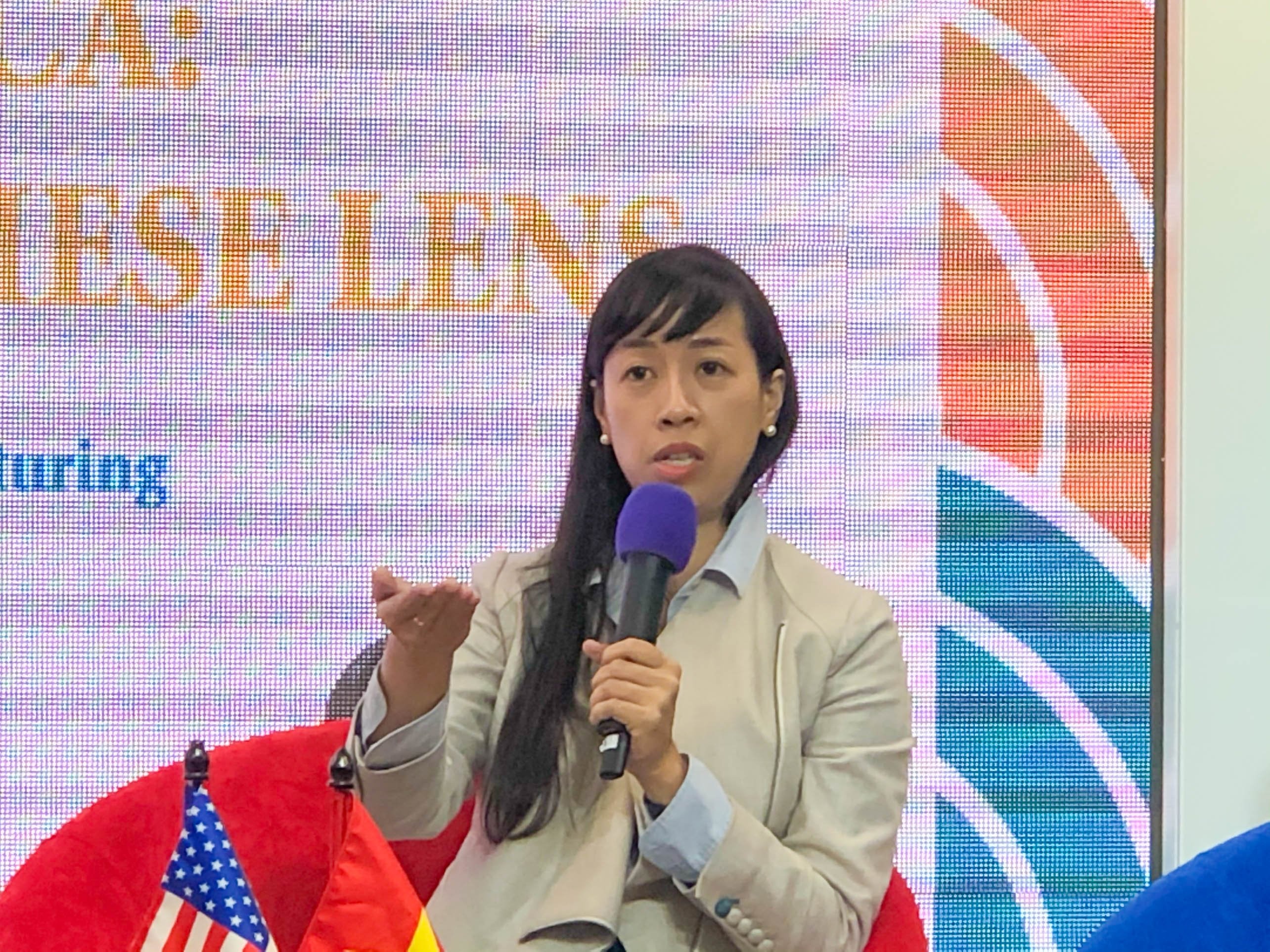 nguoi My goc Viet bi phan biet chung toc anh 3