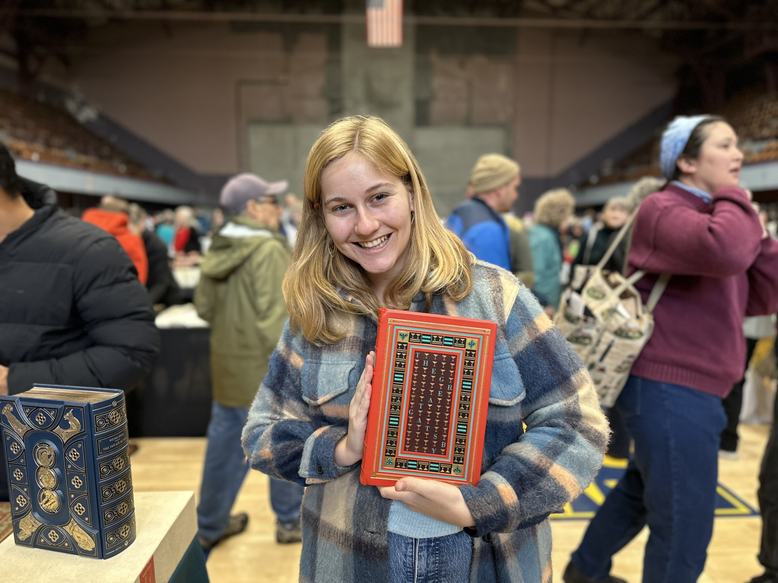 Sach thu cong cua Viet Nam duoc ua chuong tai hoi sach quoc te hinh anh