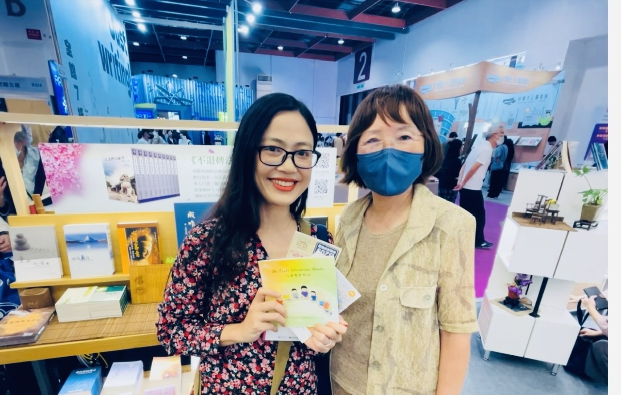 Gioi xuat ban Viet Nam tham du Hoi sach Quoc te Dai Bac 2024 hinh anh