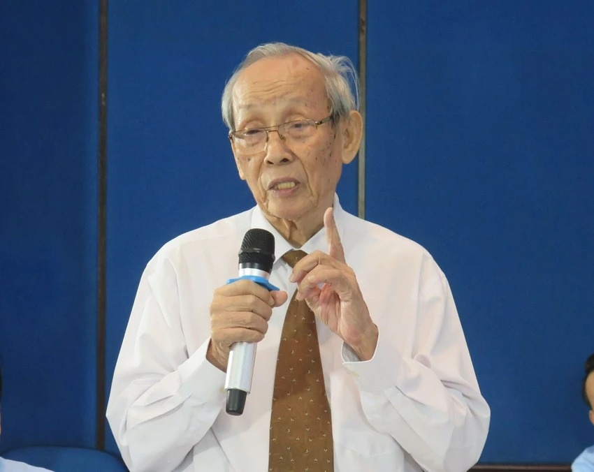 Chuyen ra khoi cua 'cha de' xa hoi hoa giao duc hinh anh