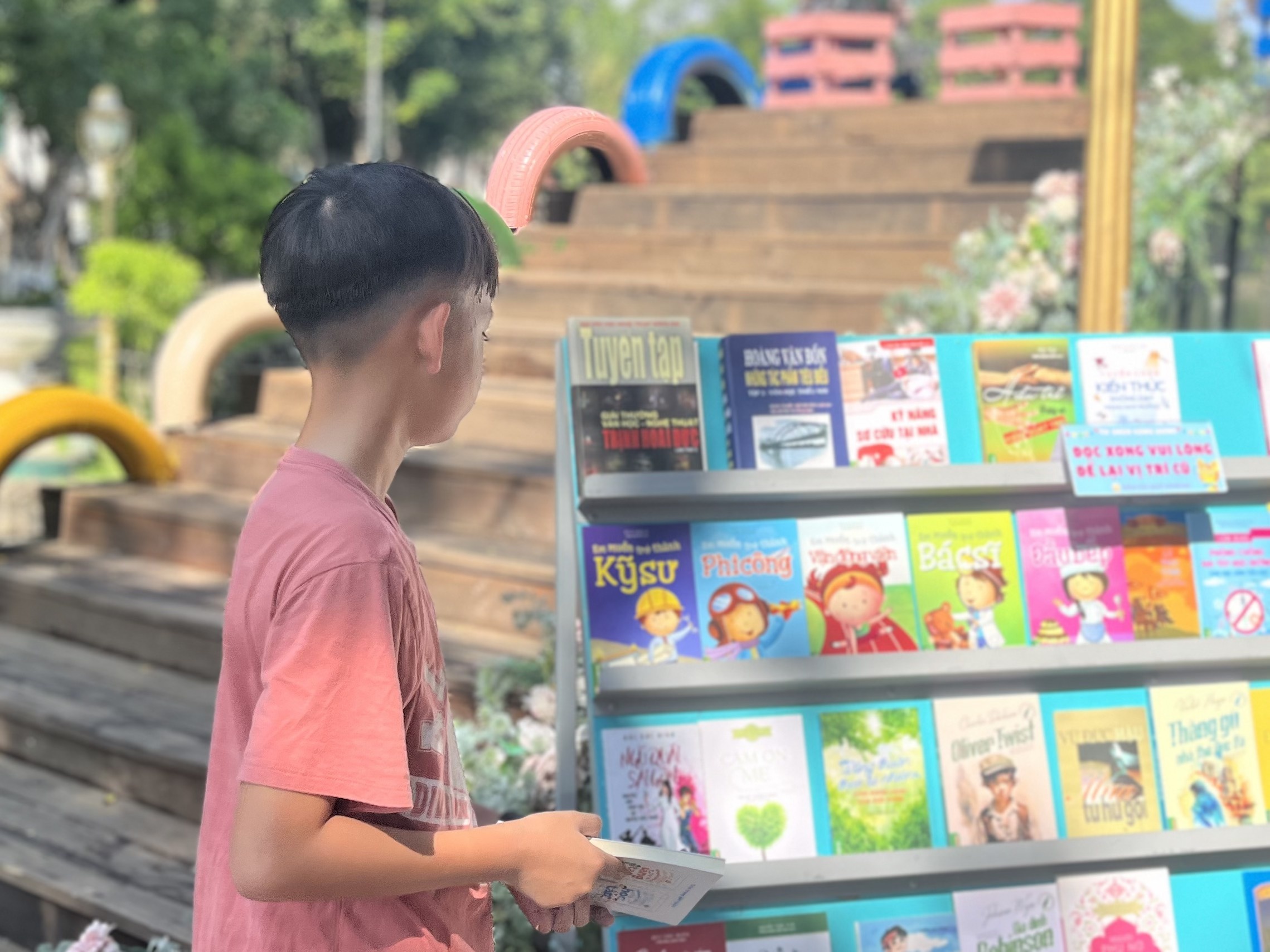 Khao sat dia diem to chuc festival sach 2024 tai TP Bien Hoa hinh anh