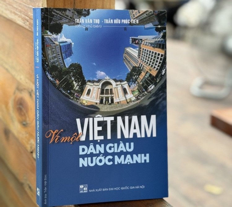 'Vi mot Viet Nam dan giau nuoc manh' doat Giai Sach Hay 2024 hinh anh