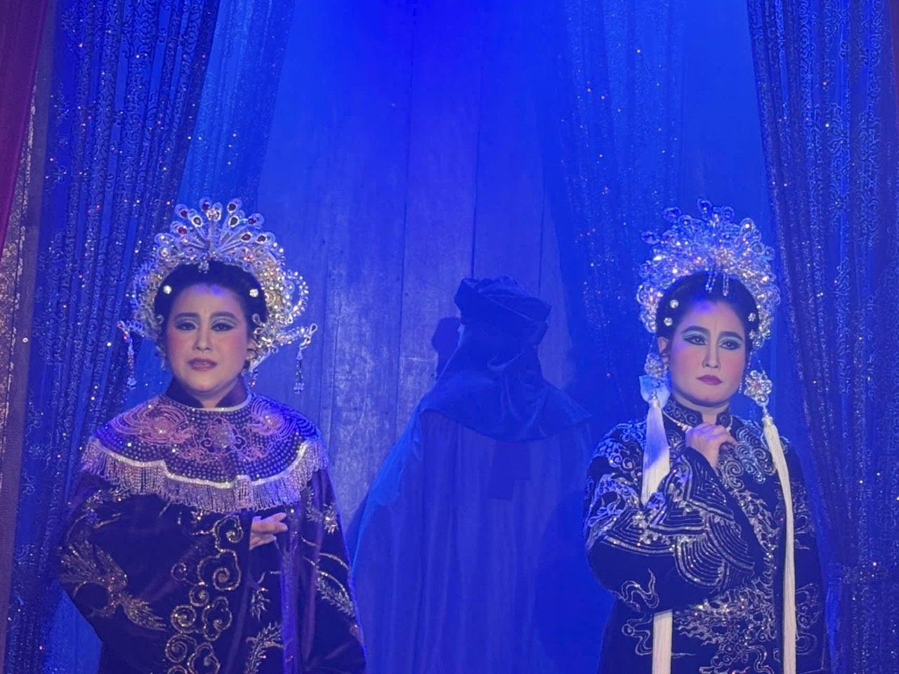 Chuyen ghen tuong trong hau cung nha Ly hinh anh