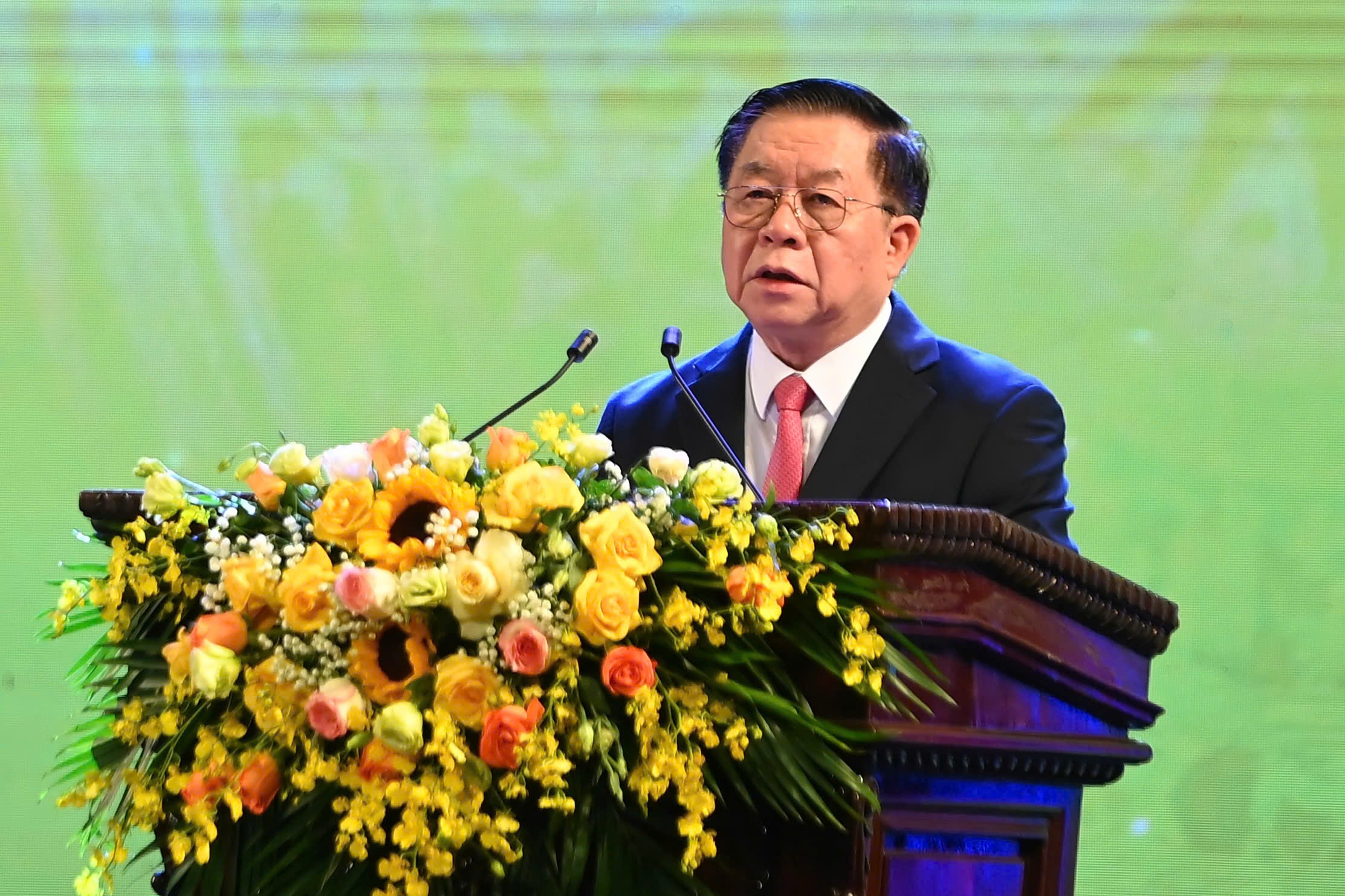 Xuat ban gop phan nang cao tam voc tri thuc, van hoa dan toc hinh anh