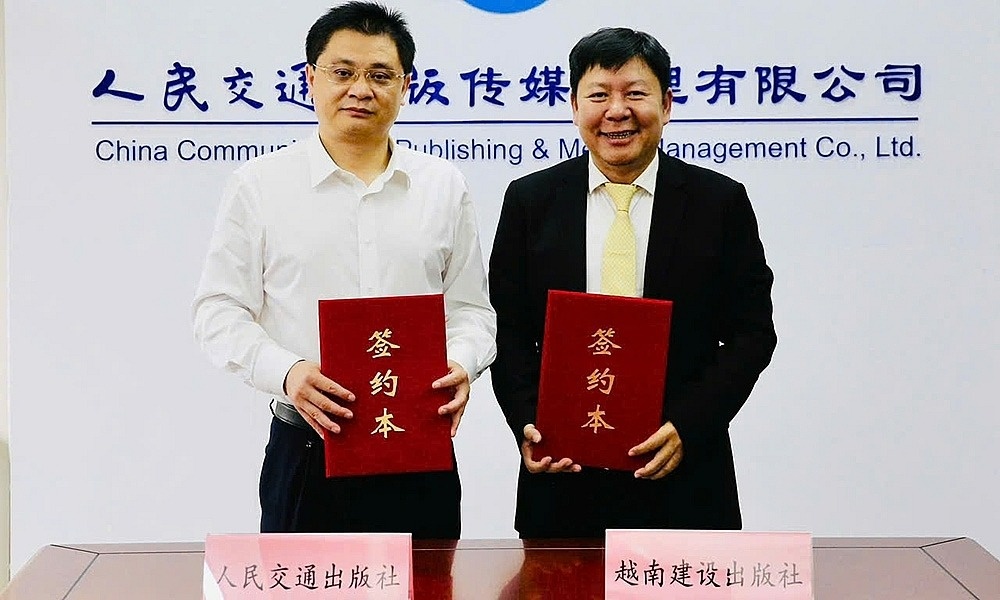 NXB Xay dung va NXB Giao thong Nhan dan (Trung Quoc) hop tac hinh anh