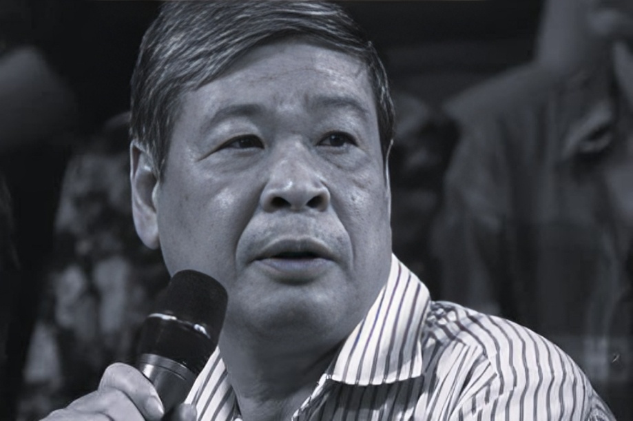 Nha tho, nhac si Nguyen Thuy Kha qua doi hinh anh