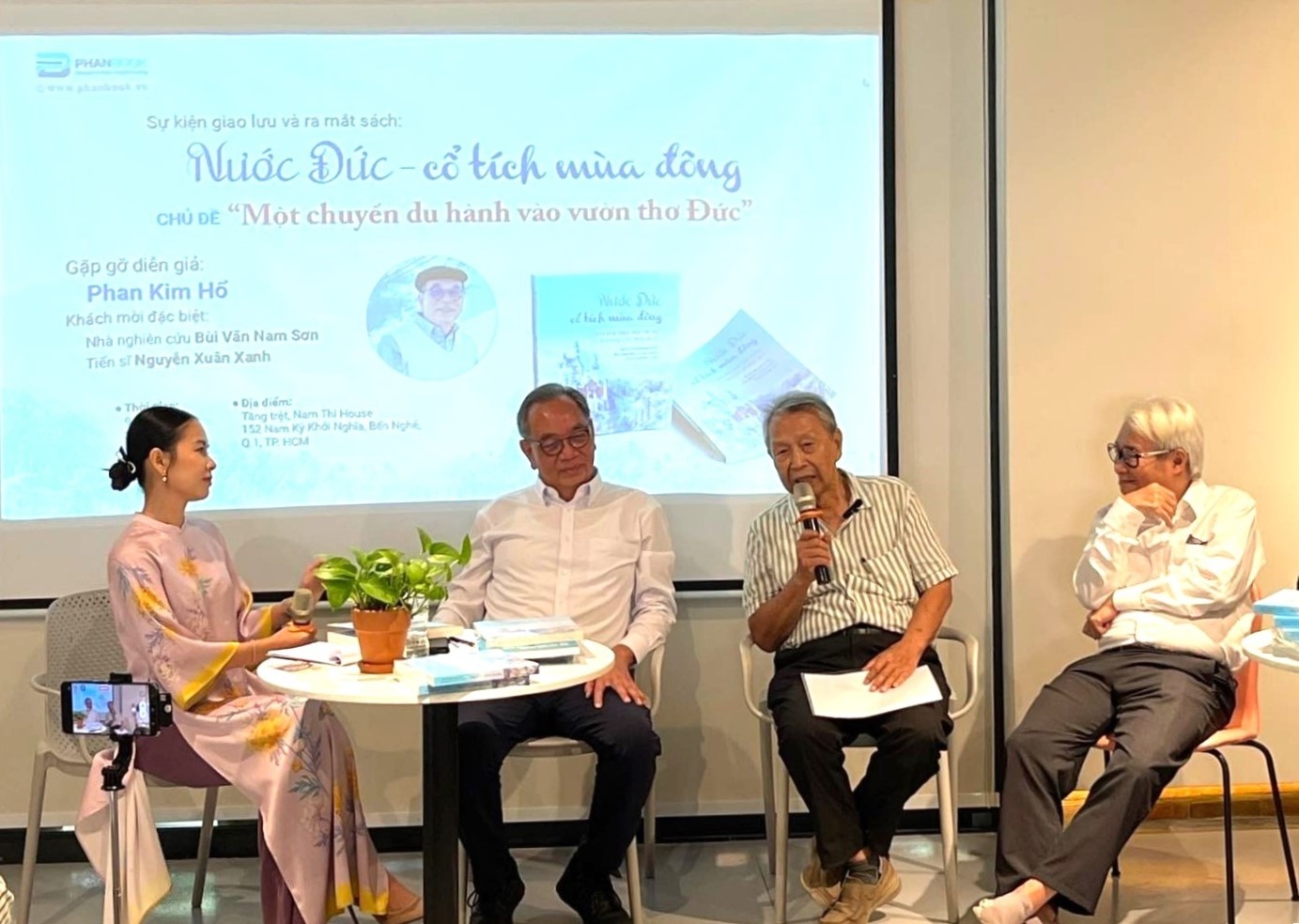 Co tich mua dong anh 1