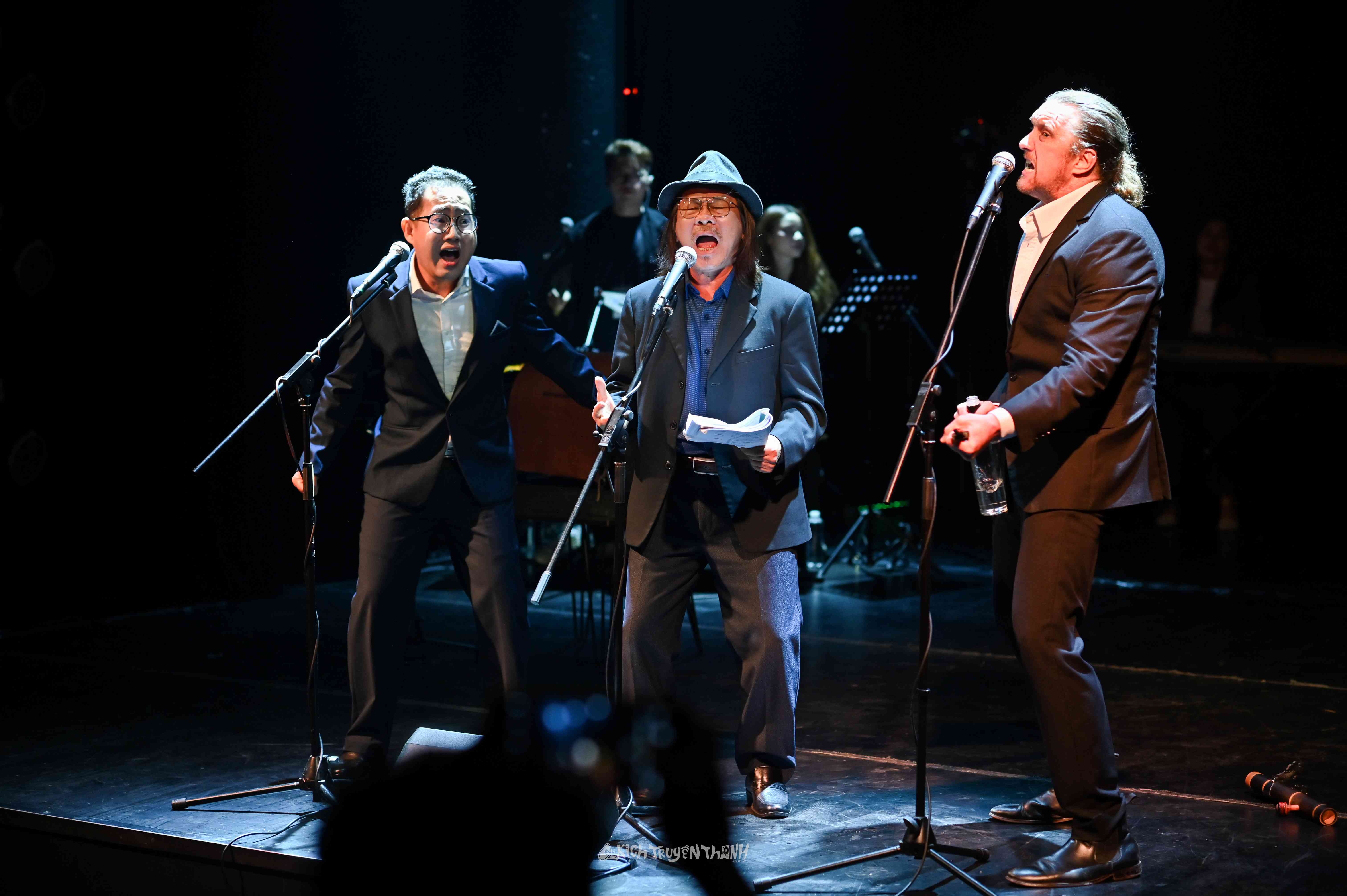 Chi Pheo, Ba Kien, Ly Cuong doi thoai hinh anh