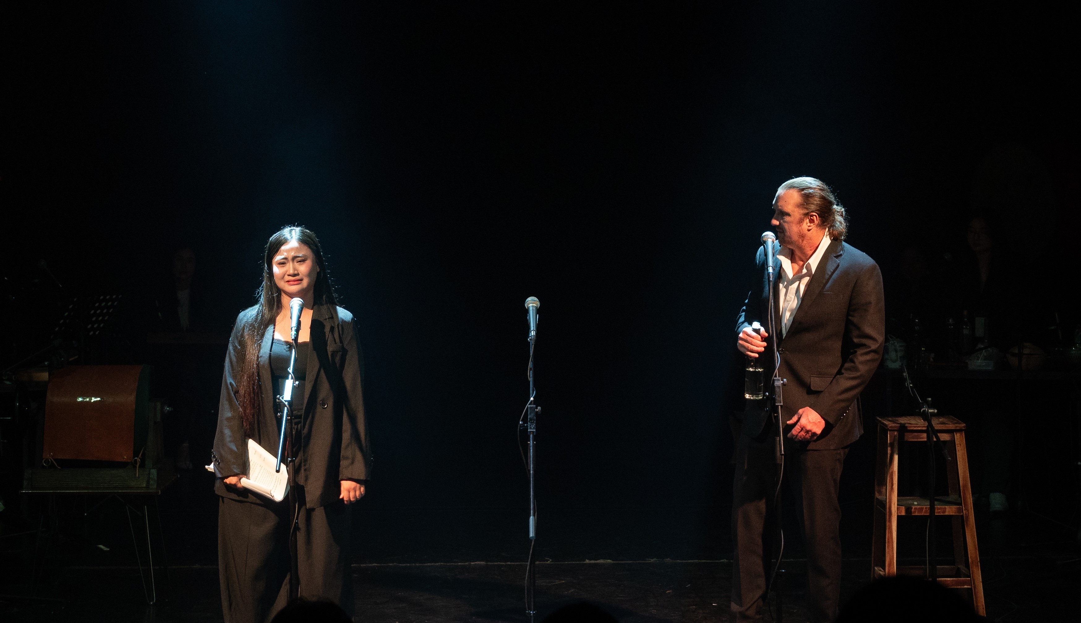 Chi Pheo va Thi No gap go, nen duyen hinh anh