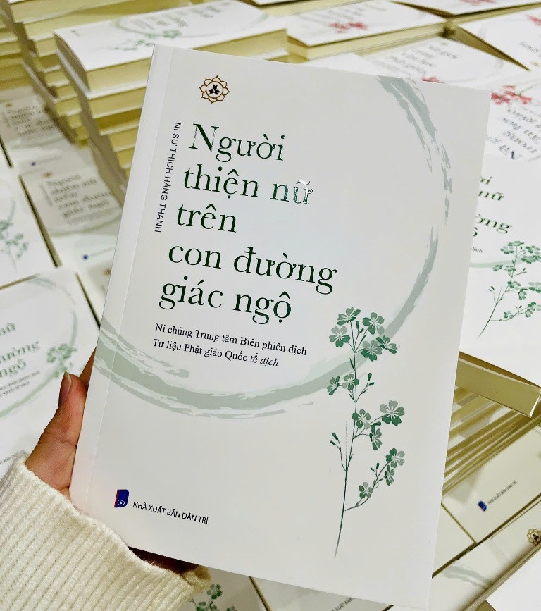 nu gioi Phat giao anh 2