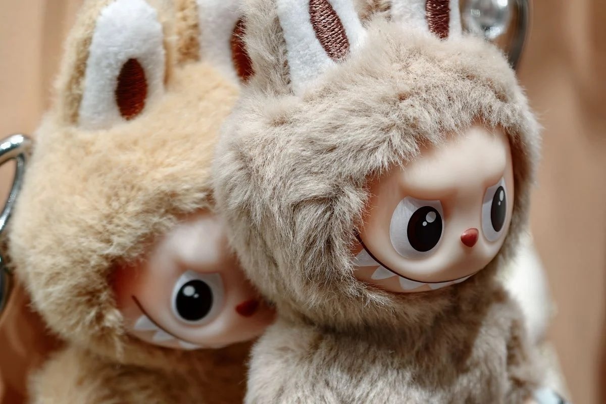 Duong Tu Quynh suu tam hon 100 Labubu hinh anh