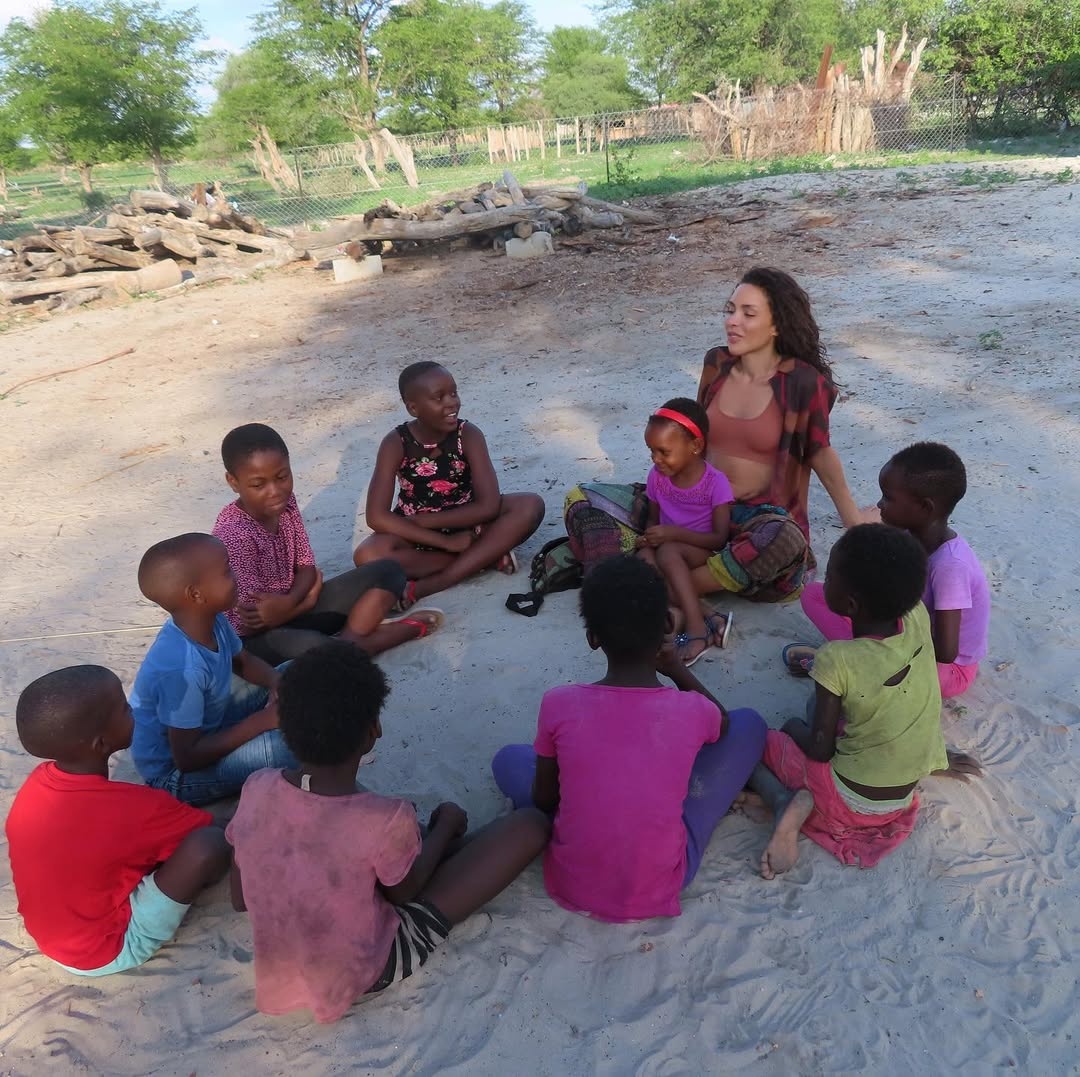 Mbappe,  Ines Rau anh 11