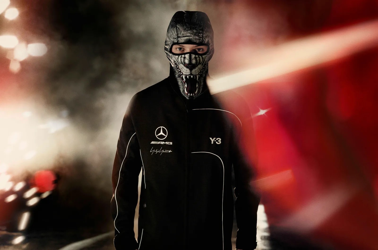 adidas bat tay hai 'ong lon' Mercedes, Audi o F1 hinh anh