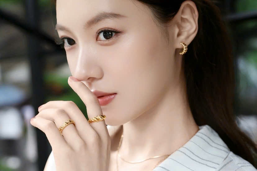 Nhan dinh hon ngay cang tao bao hinh anh