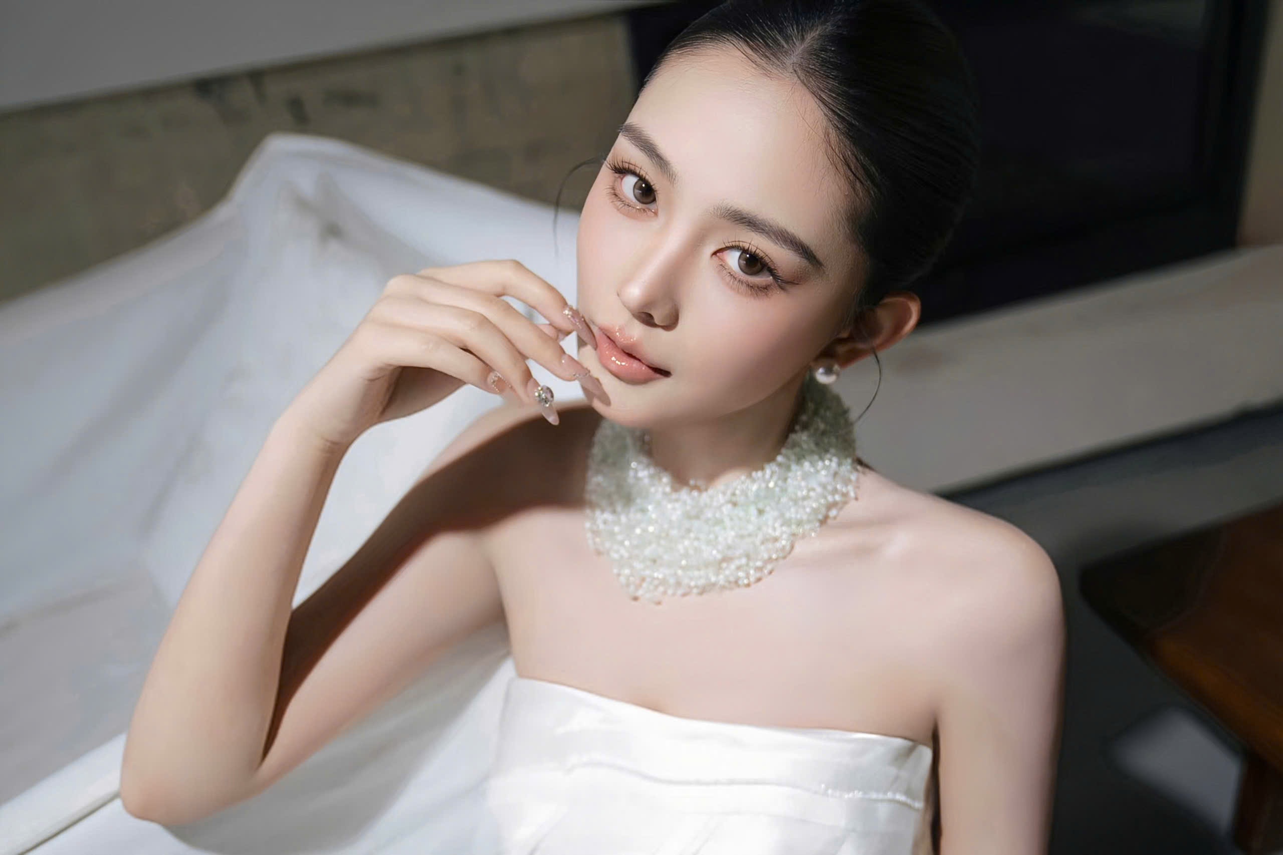 10 quy tac deo trang suc cuoi nhieu co dau dang bo qua hinh anh