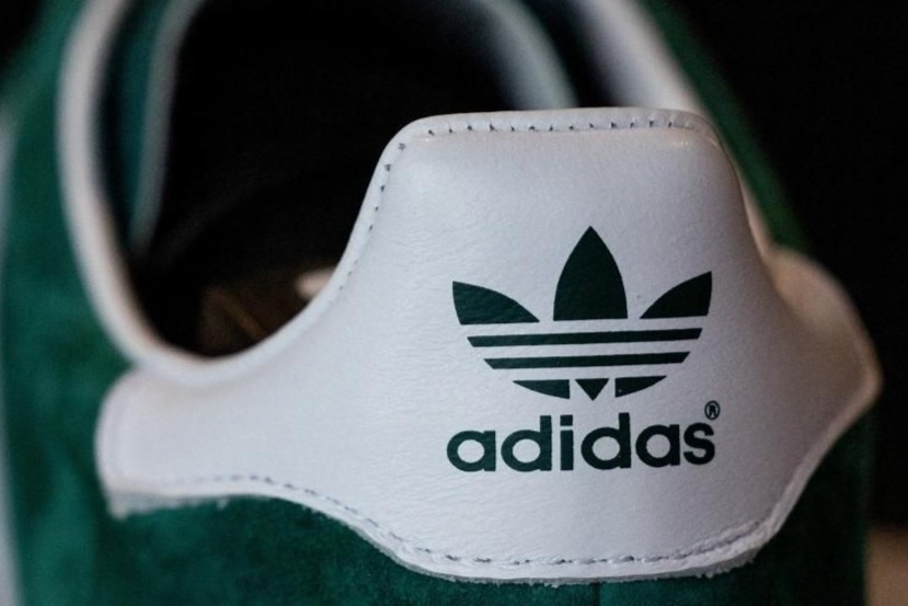 Adidas lao dốc vì chi mạnh tay cho World Cup