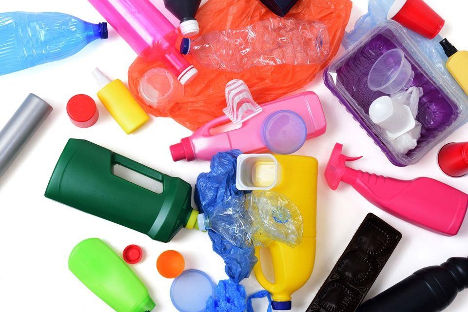 tẩy chay nhựa ảnh 1 tay chay nhua anh 1