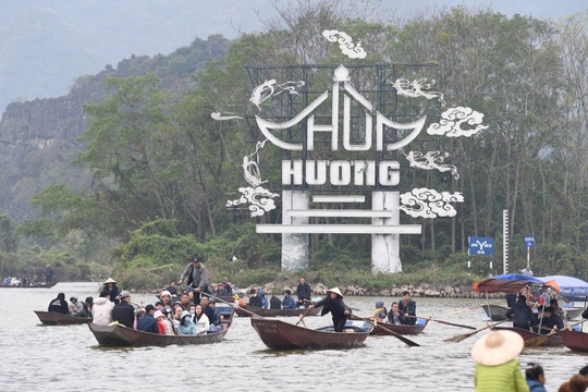 Chua nao duoc vua Le Thanh Tong tang danh hieu ‘Nam thien de nhat dong hinh anh