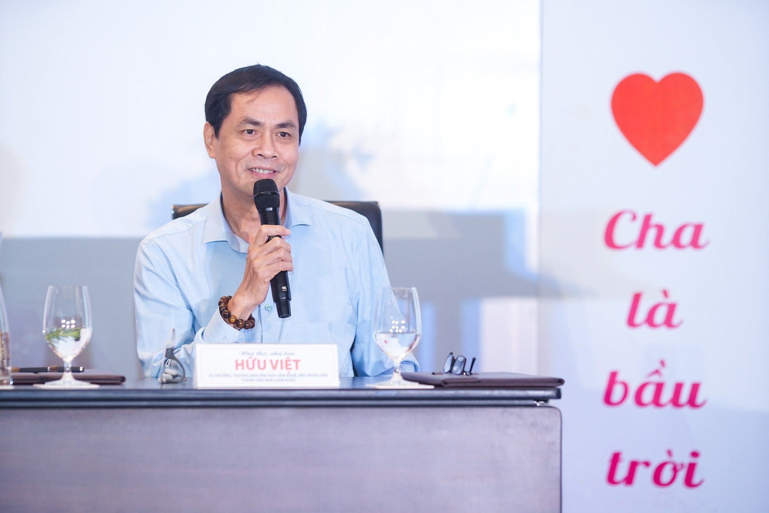 Cha va con gai anh 6