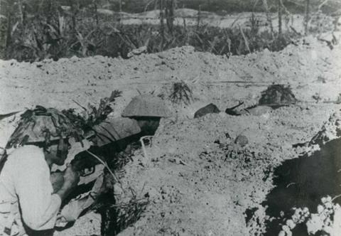 Xe 'la chan thep' Him Lam, mo man chien dich Dien Bien Phu hinh anh