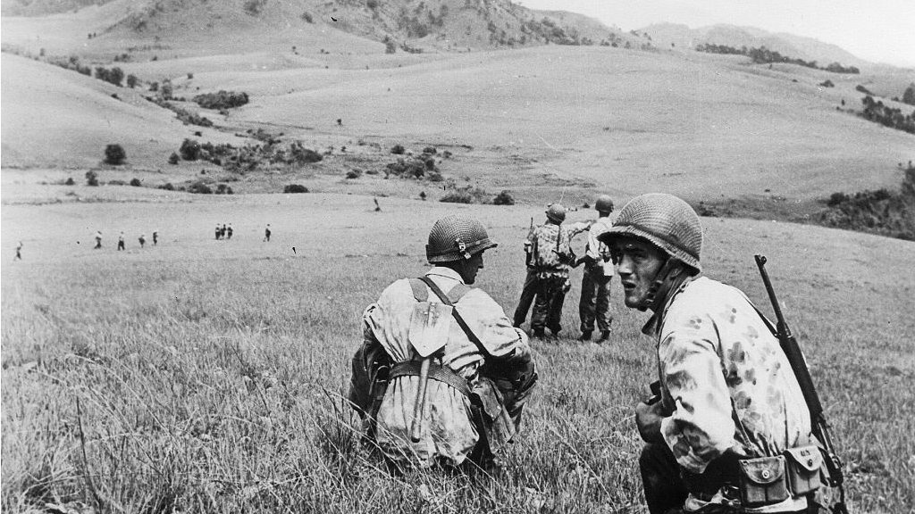 Tuong Phap bat luc o tran Dien Bien Phu the nao? hinh anh