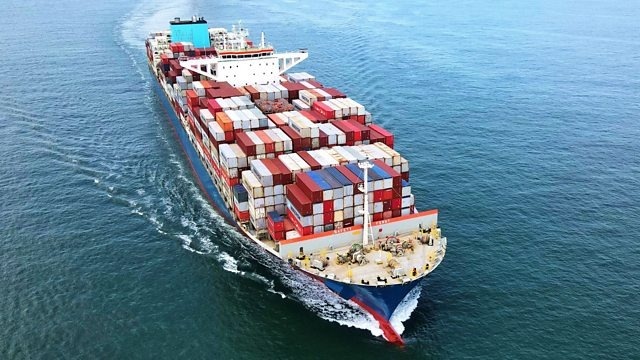 Dieu gi khien hang mua tren Amazon duoc giao toi tan nha? hinh anh