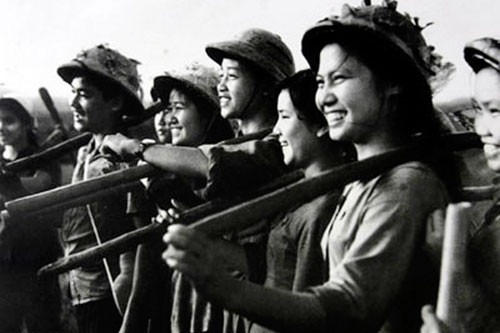 Cuoc gap bat ngo noi hang da Truong Son 30 nam truoc hinh anh