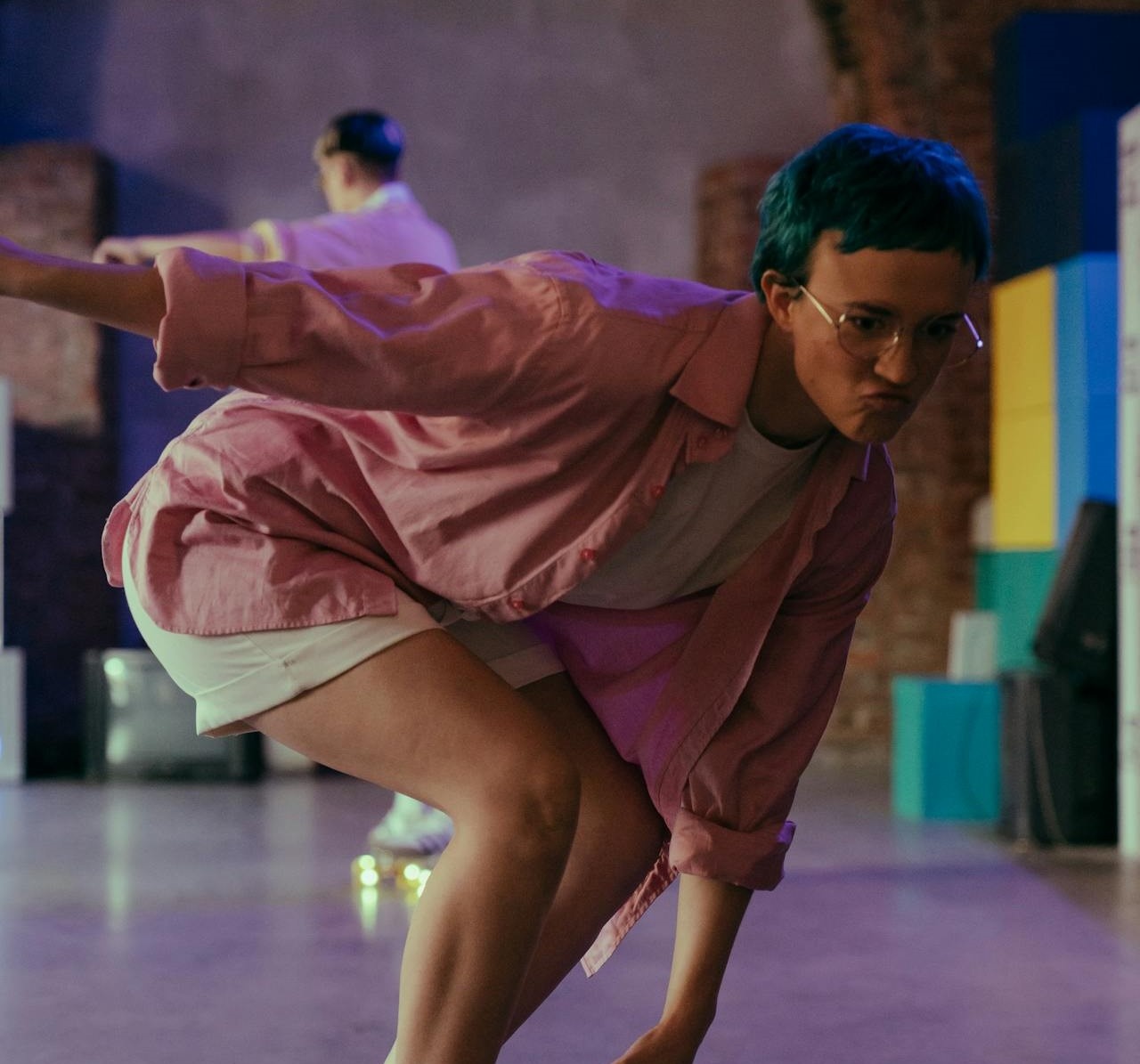 Lam sao de teen co mot bo nao xa hoi lanh manh? hinh anh